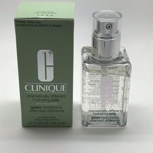 Clinique 4.2oz. Dramatically Different Hydrating Jelly